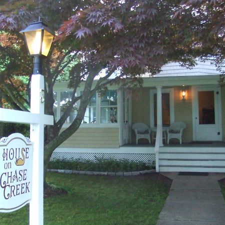 House On Chase Creek Bed & Breakfast Shelter Island Heights Ngoại thất bức ảnh